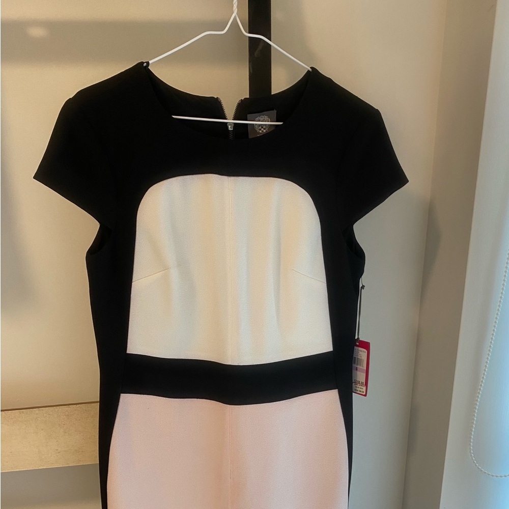 Vince Camuto NWT Colorblock dress - Size 6